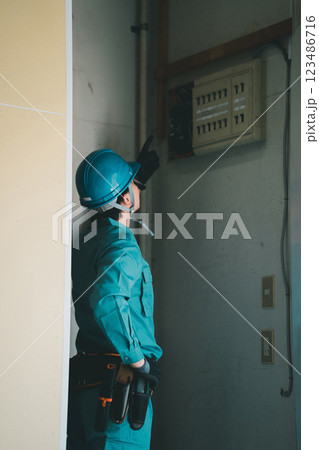 電気工事士 電気工事士 123486716