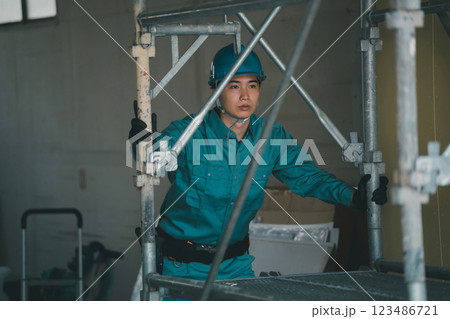 電気工事士 123486721