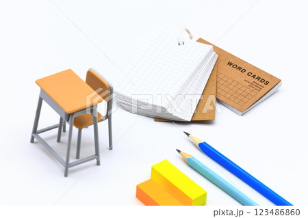 学習・塾のイメージ 123486860