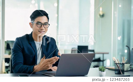 ウェビナー 123487203