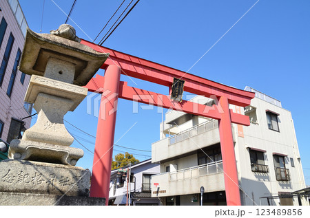 埼玉県東松山市箭弓町　国の重要文化財　箭弓稲荷神社 123489856