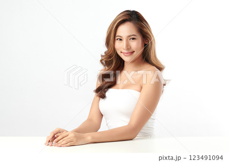 Beautiful young asian woman with clean fresh skin on white background, Face care, Facial treatment, Cosmetology, beauty and spa, Asian women portrait. 123491094