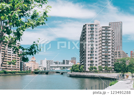 水都大阪の街並み 水都大阪の街並み 123491288