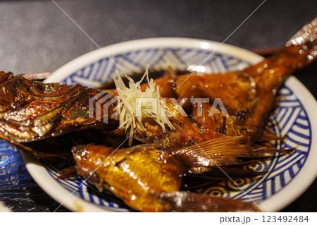 伊豆で食べる大きく美味しい金目鯛の煮付け 伊豆で食べる大きく美味しい金目鯛の煮付け 123492484