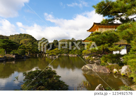 Kinkaku-ji shrine golden temple 123492576