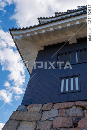 福山城天守の北側壁面に張られている鉄板 123492617