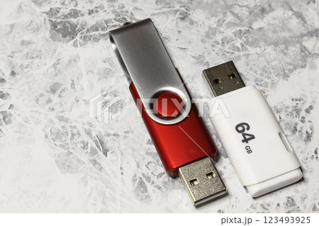 USBメモリ 123493925
