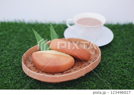 Savoring the Simplicity of Traditional Sweets 123496027