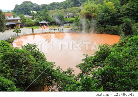 血の池地獄（別府市） 123496345