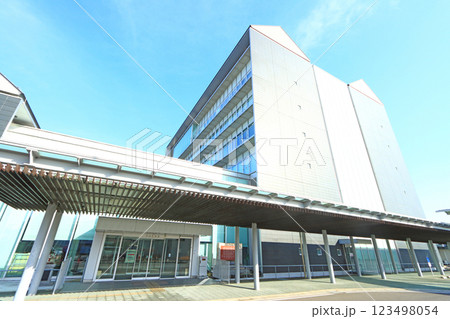 愛知県犬山市、犬山市役所の風景 123498054