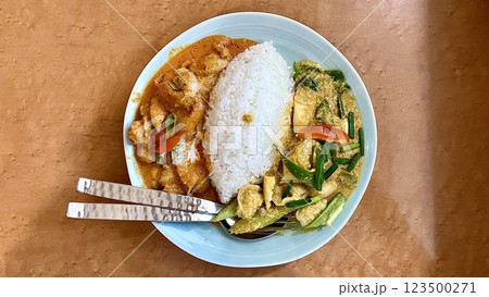 グリーンカレーとプーパッポンのセット グリーンカレーとプーパッポンのセット 123500271