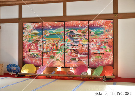 随心院門跡　能の間　小野小町の襖絵(京都市山科区) 123502089