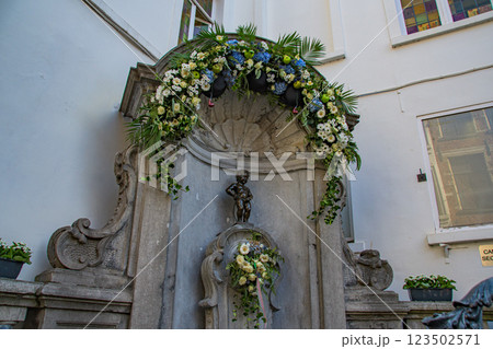 ベルギーのそれぞれの街の景色 123502571