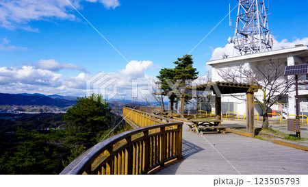 広島県尾道市の高見山展望台 広島県尾道市の高見山展望台 123505793