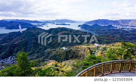 広島県尾道市の高見山展望台 広島県尾道市の高見山展望台 123505804