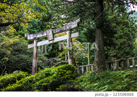 島根・鹿足・吉賀・指月神社 島根・鹿足・吉賀・指月神社 123506988