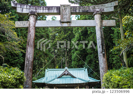 島根・鹿足・吉賀・指月神社 島根・鹿足・吉賀・指月神社 123506996