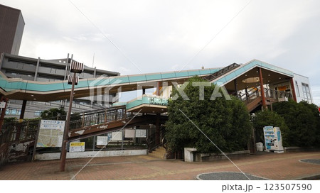 JR五日市線の秋川駅南口 JR五日市線の秋川駅南口 123507590