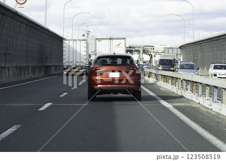 高速道路 走行イメージ 高速道路 走行イメージ 123508519