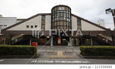 JR青梅線の昭島駅北口 JR青梅線の昭島駅北口 123508888