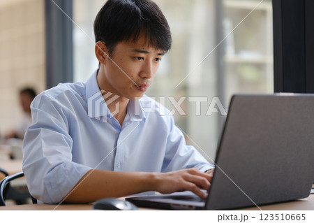 Business consultant advising clients and team in a video conference 123510665