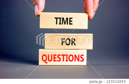 Time for questions symbol. Concept words Time for questions on beautiful wooden blocks. Beautiful grey background. Businessman hand. Business time for questions concept. Copy space. 123512053