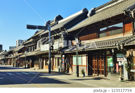 朝の川越蔵造りの町 朝の川越蔵造りの町 123517759