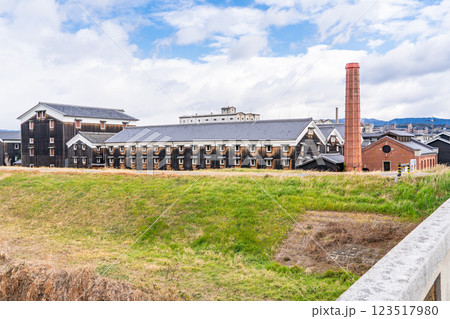 京都市伏見区横大路 酒蔵ロケーション 松本酒造(近代化産業遺産)有形文化財 京都市伏見区横大路 酒蔵ロケーション 松本酒造(近代化産業遺産)有形文化財 123517980