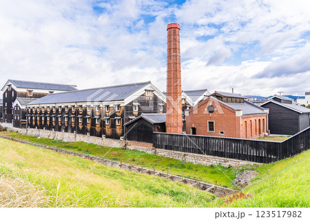 京都市伏見区横大路 酒蔵ロケーション 松本酒造(近代化産業遺産)有形文化財 京都市伏見区横大路 酒蔵ロケーション 松本酒造(近代化産業遺産)有形文化財 123517982