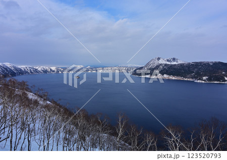 冬の摩周湖 123520793