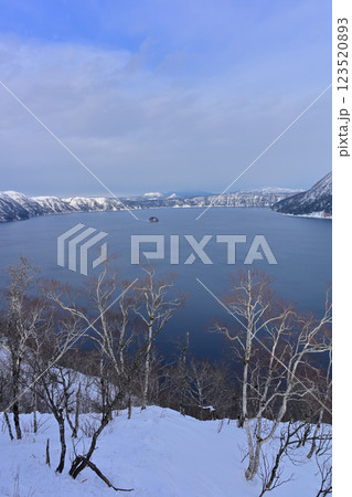冬の摩周湖 冬の摩周湖 123520893