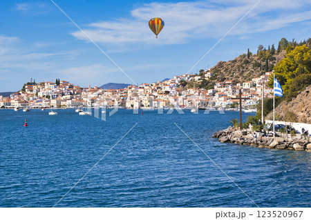 クルーズ船で行くエーゲ海の美しい島 123520967