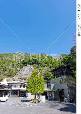 球泉洞・店舗・建物風景「地球が作り出した 3億年の自然の神秘 大鍾乳洞『球泉洞』」球磨郡球磨村 123521908