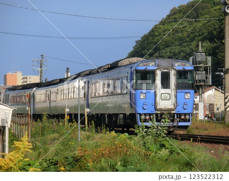 網走駅を発着する特急列車(特急オホーツク・キハ183系・石北本線)《北海道》 網走駅を発着する特急列車(特急オホーツク・キハ183系・石北本線)《北海道》 123522312