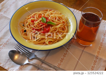 昼ごはんに作ったパスタ 123524222