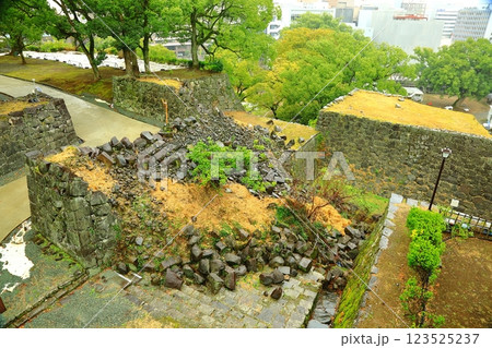 復旧中の熊本城 復旧中の熊本城 123525237