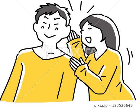 内緒話をする男女 内緒話をする男女 123526645