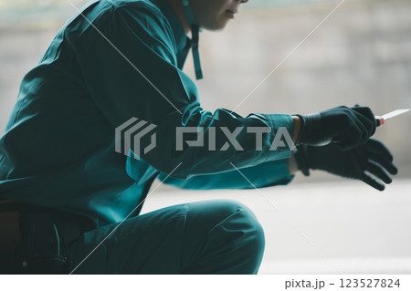 電気工事士　電工ナイフ 123527824