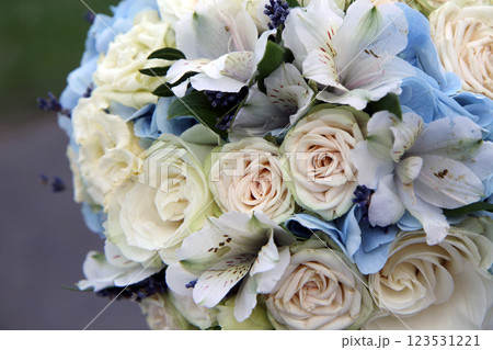 blue wedding flowers 123531221