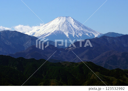 Mt.FUJI（高尾山頂上から見える富士山　view from Mt.Takao　） 123532992
