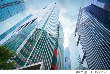 Modern skyscrapers reaching for the sky in singapore's central business district 123533476