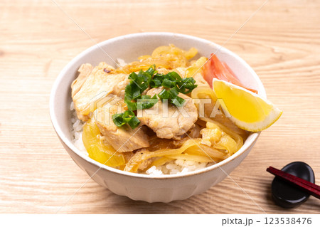 鶏塩レモン丼 123538476