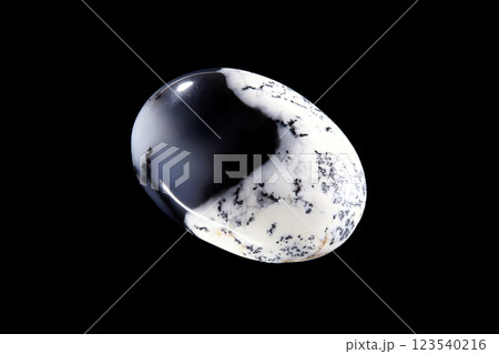 マーリナイト 雪景色の石 123540216