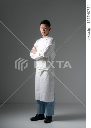 男子 10代 コックコート 全身 男子 10代 コックコート 全身 123540734