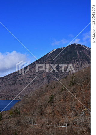 奥日光風景~男体山、中禅寺湖~ 奥日光風景~男体山、中禅寺湖~ 123542578