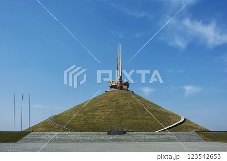 Belarus, Minsk - April 10, 2018: memorial complex mound of glory 123542653