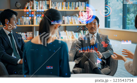 商談する人々と統計データイメージ 商談する人々と統計データイメージ 123543754
