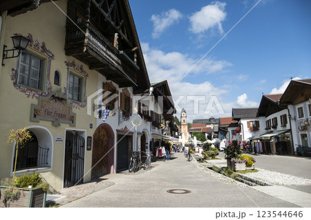 Centre of Mittenwald, Bavaria, Germany 123544646