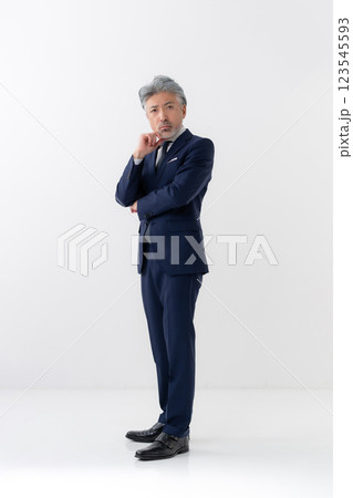 ビジネス　男性 123545593