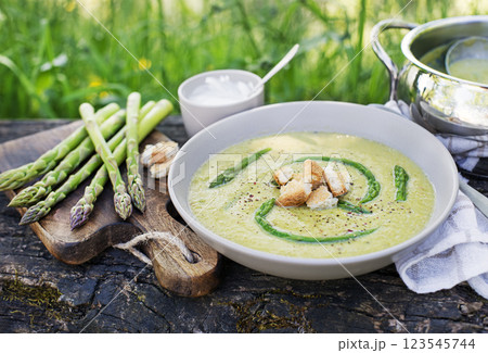 Asparagus soup 123545744